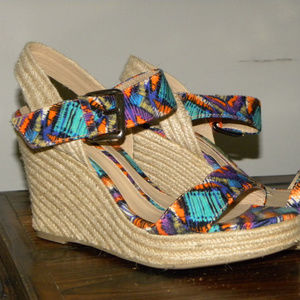 New Direction Rachel Espadrilles Size 7